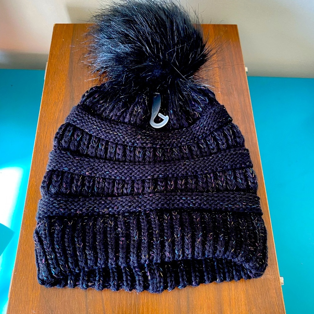 Black Multicolor Beanie Bioworld Winter Knit Hat NWOT